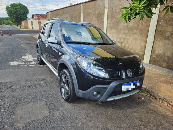 RENAULT SANDERO 1.6 STEPWAY 16V FLEX 4P MANUAL RENAULT SANDERO 1.6 STEPWAY 16V FLEX 4P MANUAL